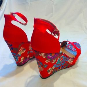 Oriental style wedges never worn